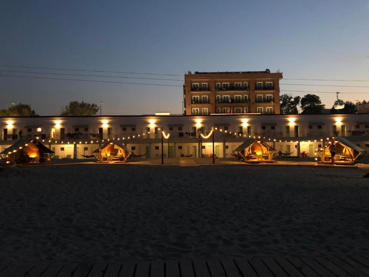 Hostel Cazino Nord *