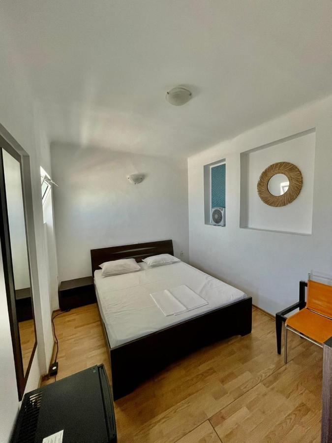 Hostel Cazino Nord *
