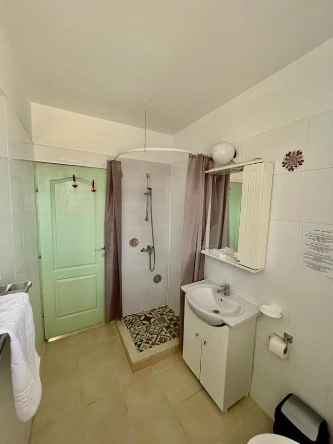 Hostel Cazino Nord *