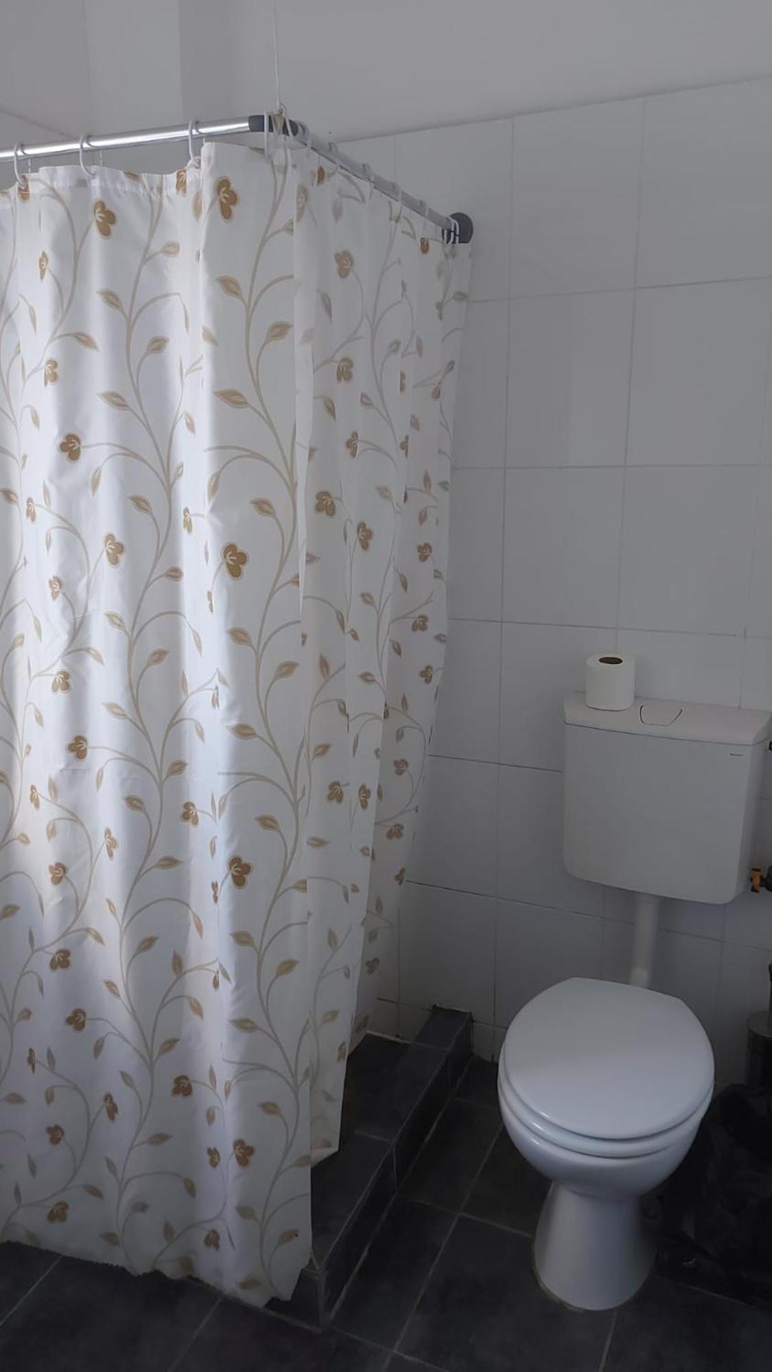 Cazino Nord Hostel *